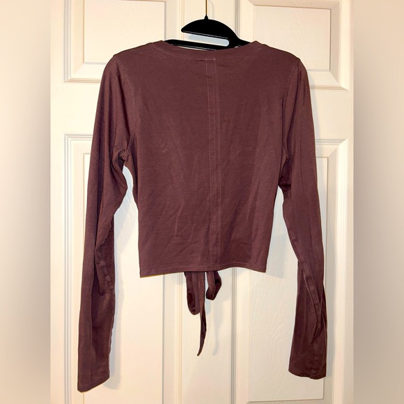 Lululemon Long Sleeve - Picture 3 of 3